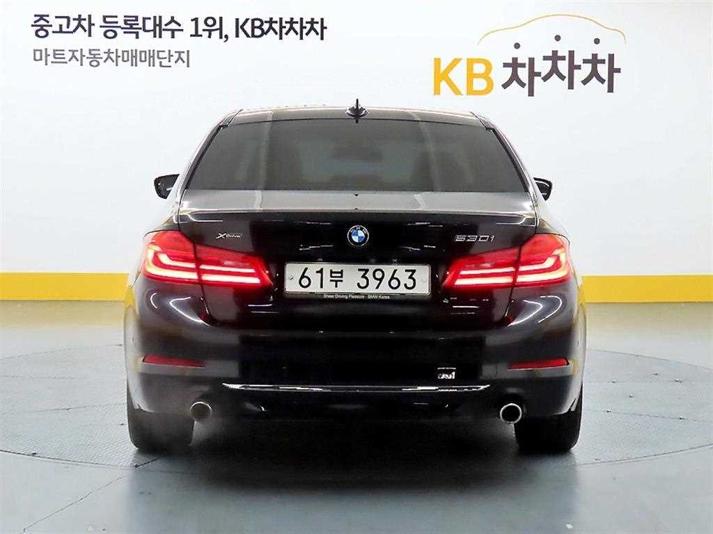 BMW 5시리즈 5시리즈 (G30) 530i xDrive 럭셔리 플러스 이미지 3