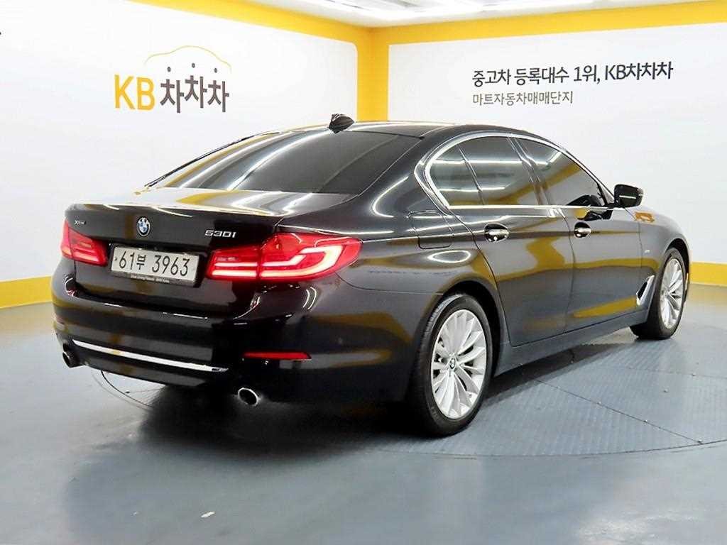 BMW 5시리즈 5시리즈 (G30) 530i xDrive 럭셔리 플러스 이미지 4