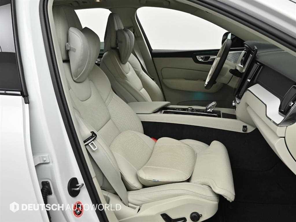 볼보 XC60 XC60(2세대) B5 AWD 울트라 브라이트 이미지 11