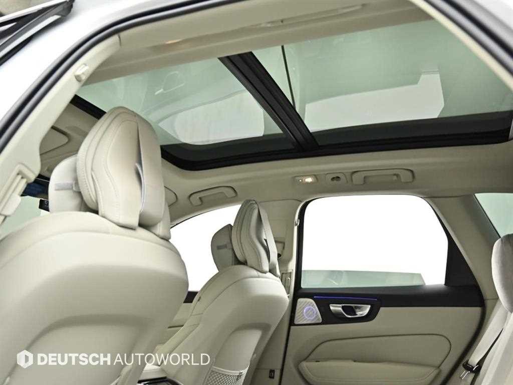 볼보 XC60 XC60(2세대) B5 AWD 울트라 브라이트 이미지 19