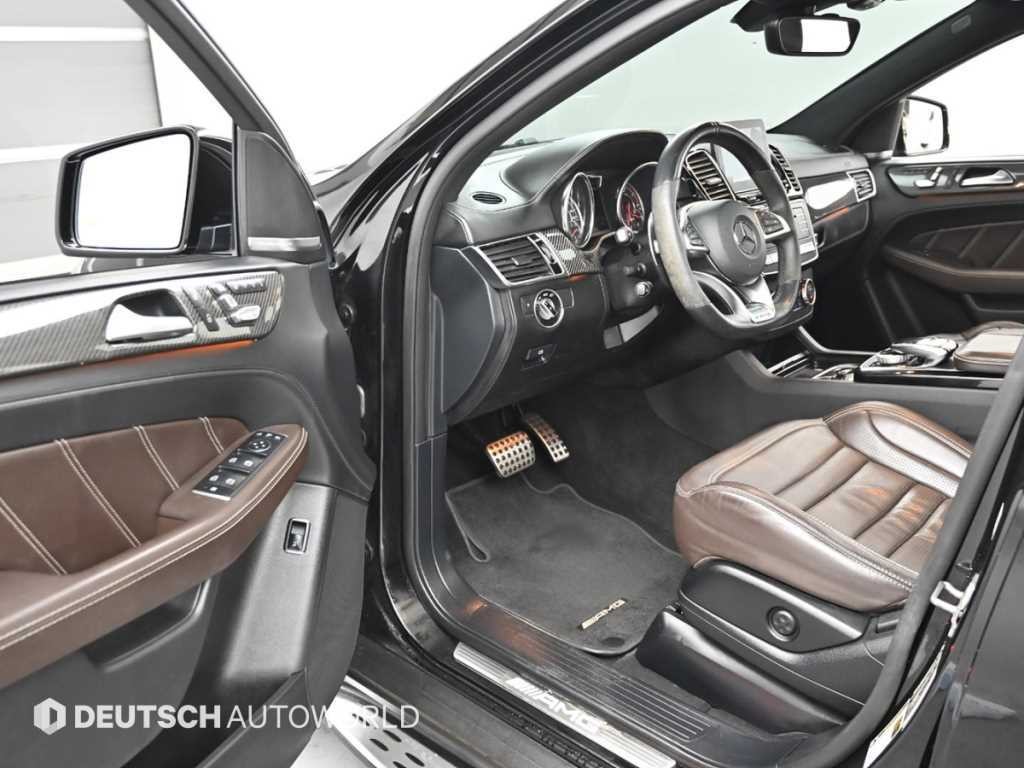 벤츠 GLE 클래스 GLE 클래스 W166 GLE 63 AMG S 4MATIC 쿠페 이미지 11