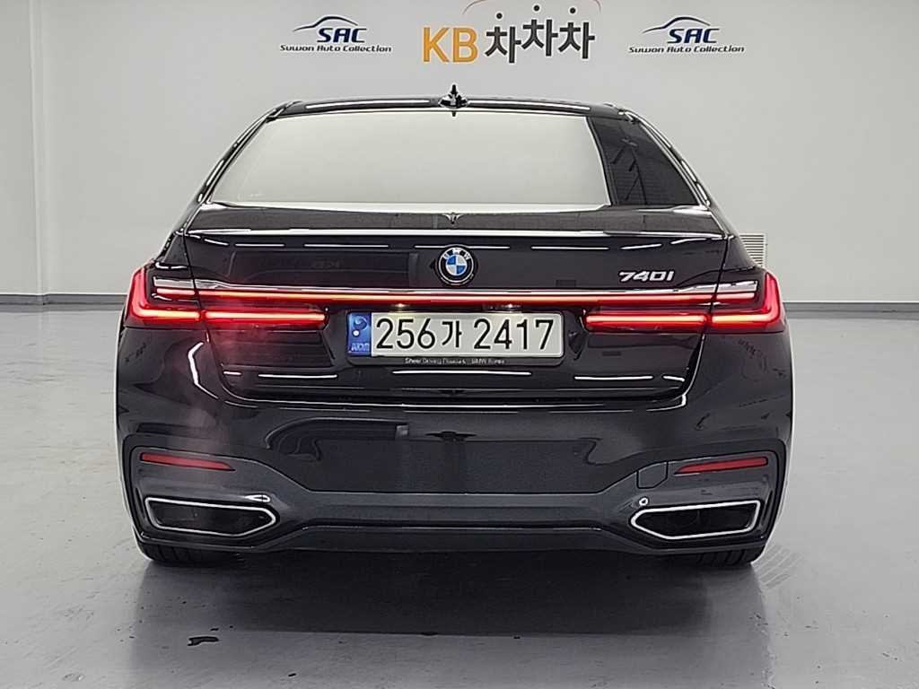 BMW 7시리즈 7시리즈 (G11) 740I M 스포츠 패키지 이미지 3