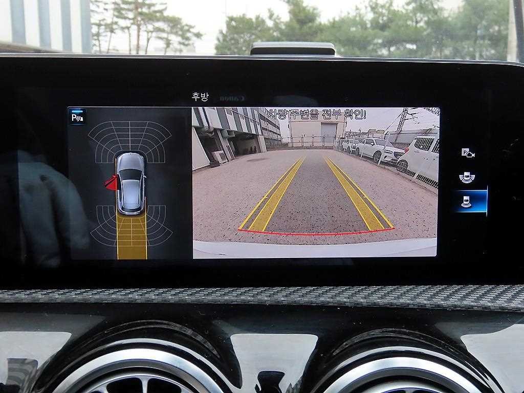 벤츠 A 클래스 A클래스 W177 A220 해치백 이미지 15