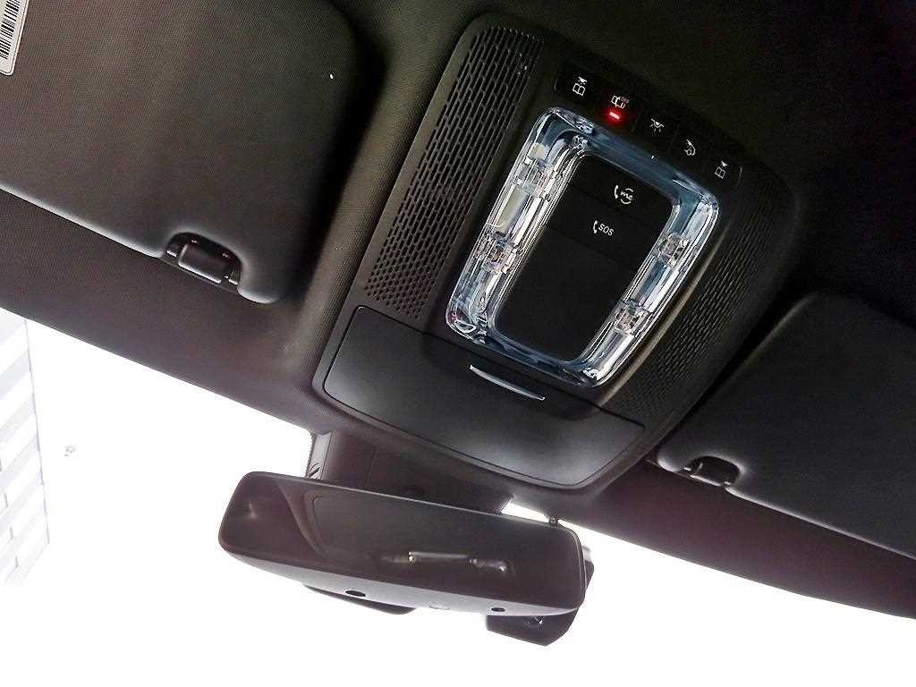 벤츠 A 클래스 A클래스 W177 A220 해치백 이미지 16