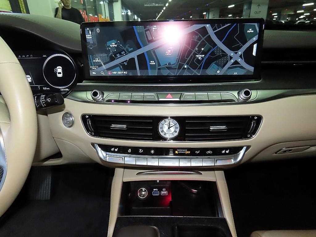 기아 K9 더 뉴 K9 2세대 3.3 T-GDI AWD 마스터즈 이미지 11
