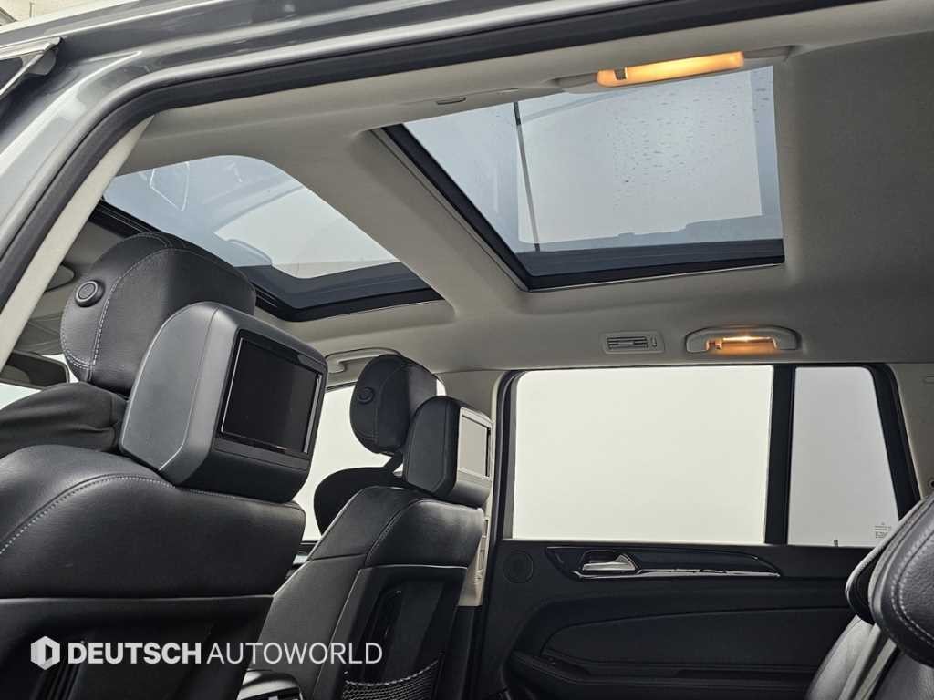 벤츠 GLS 클래스 GLS클래스 X166 GLS350 D 4MATIC 이미지 18