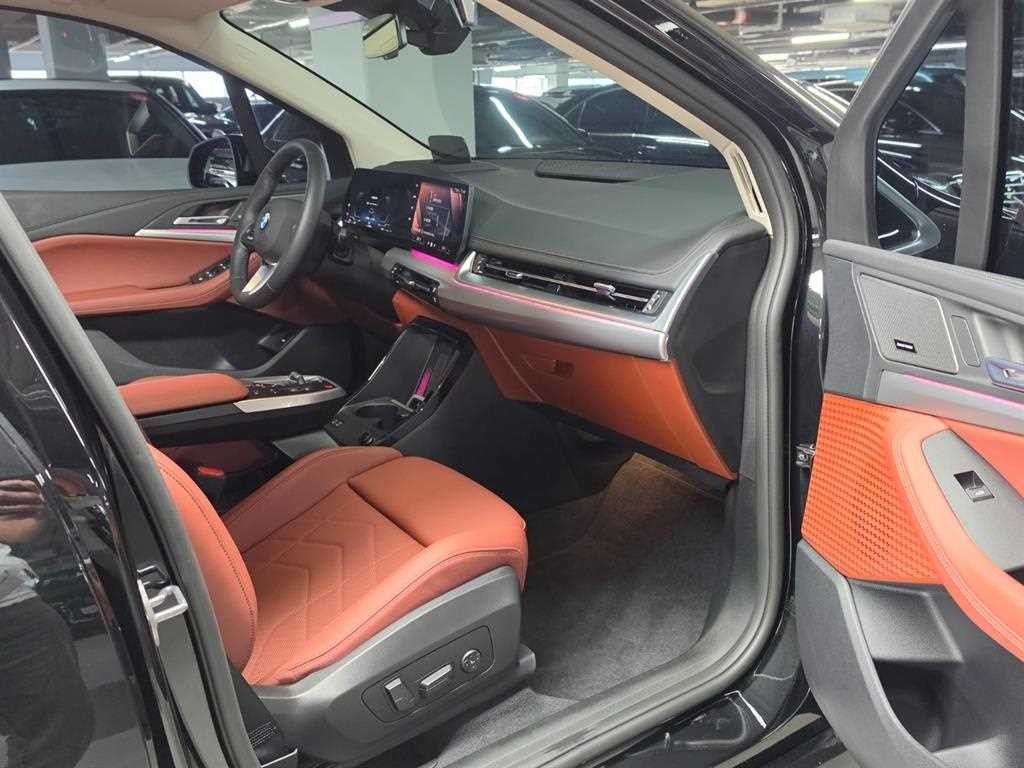 BMW 2시리즈 2시리즈 액티브 투어러 (U06) 220i M 스포츠 이미지 18