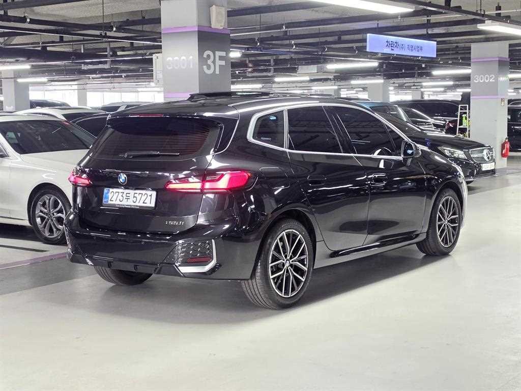 BMW 2시리즈 2시리즈 액티브 투어러 (U06) 220i M 스포츠 이미지 2
