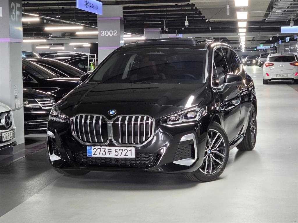 BMW 2시리즈 2시리즈 액티브 투어러 (U06) 220i M 스포츠 이미지 3