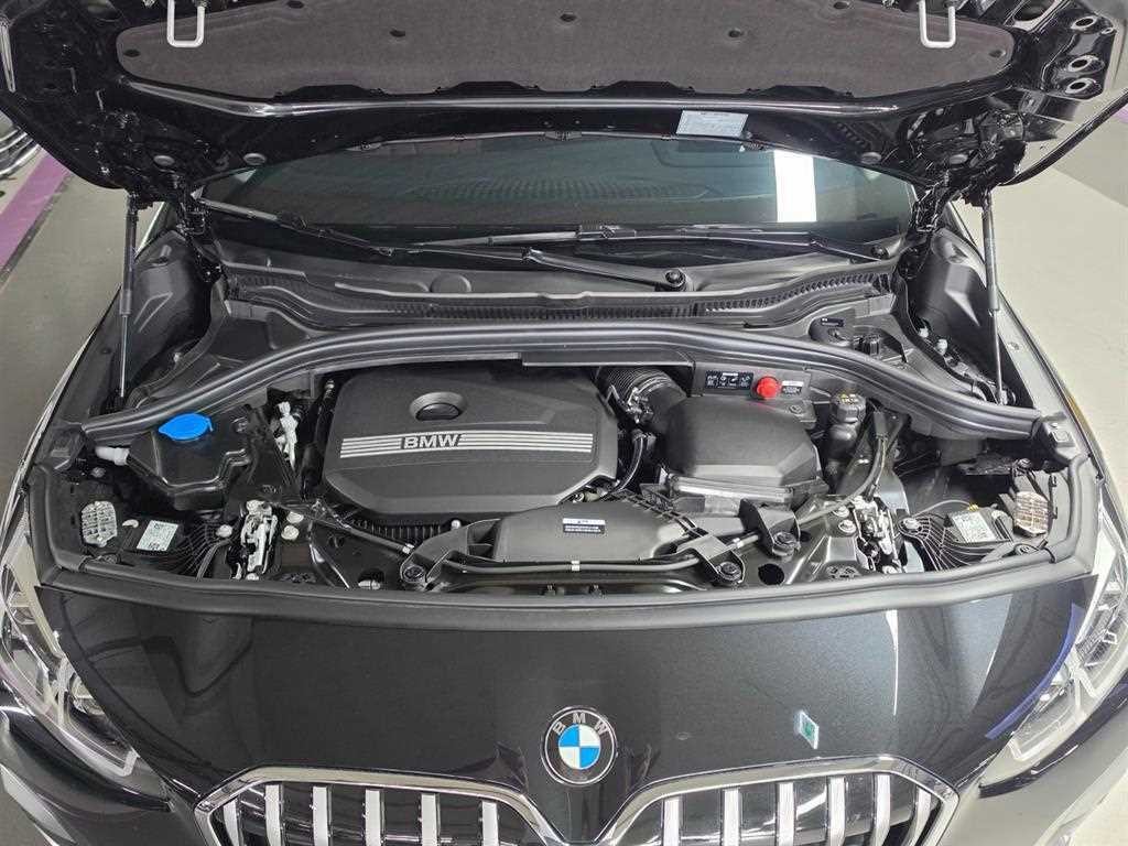 BMW 2시리즈 2시리즈 액티브 투어러 (U06) 220i M 스포츠 이미지 6