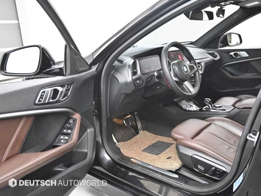 BMW 1시리즈 1시리즈 (F40) 118d M 스포츠 이미지 11