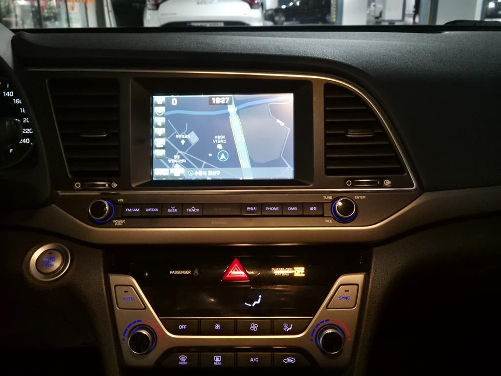현대 아반떼 아반떼 AD 1.6 GDI 스마트 스페셜 이미지 9
