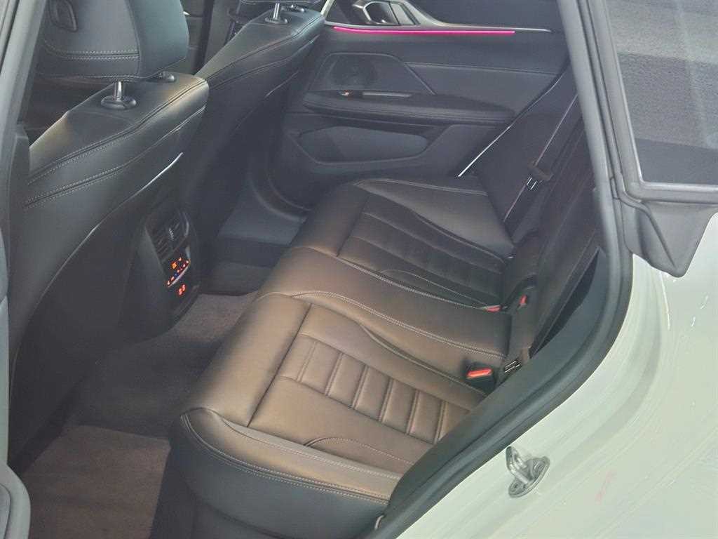 BMW 4시리즈 4시리즈 (G22) 420i 그란쿠페 M 스포츠 이미지 13
