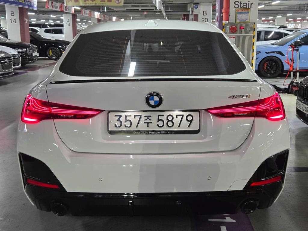 BMW 4시리즈 4시리즈 (G22) 420i 그란쿠페 M 스포츠 이미지 5
