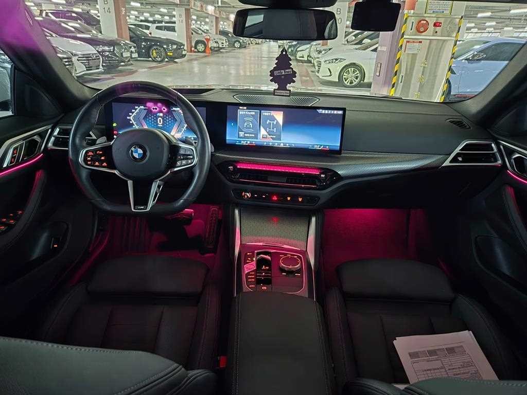 BMW 4시리즈 4시리즈 (G22) 420i 그란쿠페 M 스포츠 이미지 7