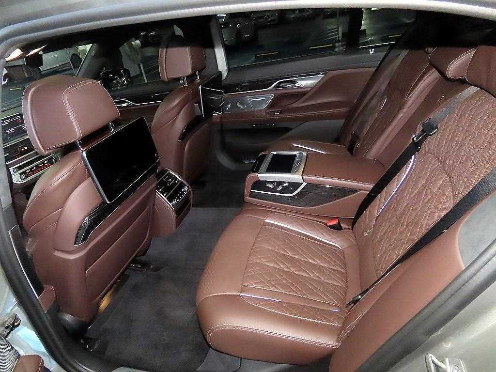 BMW 7시리즈 7시리즈 (G11) 740Li xDrive M SPORT 스포츠 이미지 7
