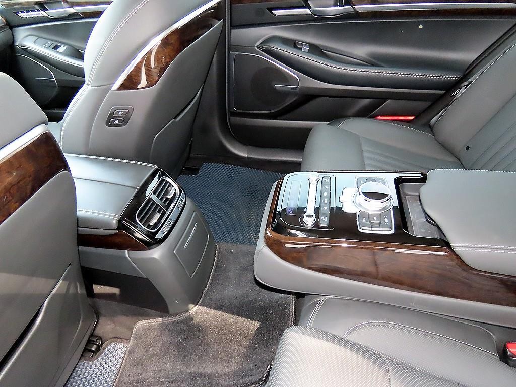 제네시스 G90 3.8 GDI AWD 럭셔리 이미지 16