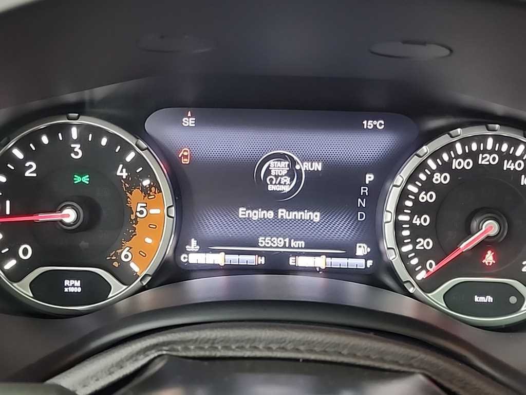 지프 레니게이드 2.0 디젤 리미티드 AWD 이미지 6