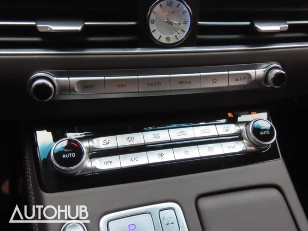 제네시스 G90 3.3 T AWD 럭셔리 이미지 9
