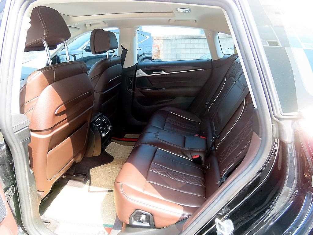 BMW 그란투리스모 6시리즈 GT (G32) 620d 럭셔리 이미지 6