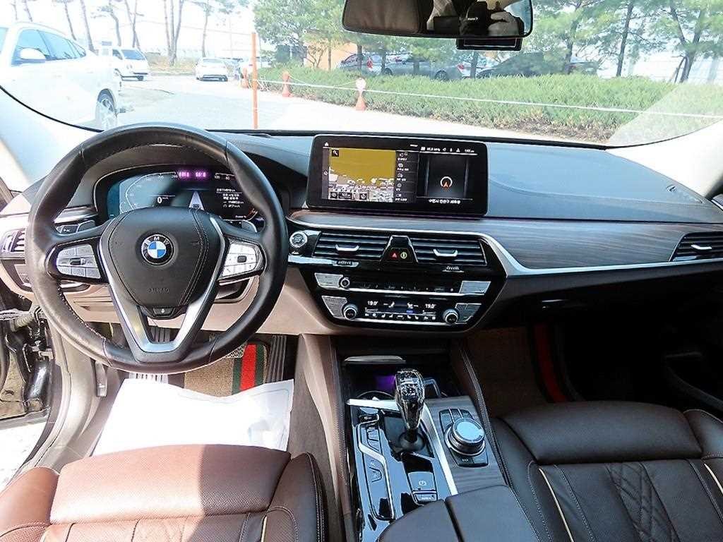 BMW 그란투리스모 6시리즈 GT (G32) 620d 럭셔리 이미지 7