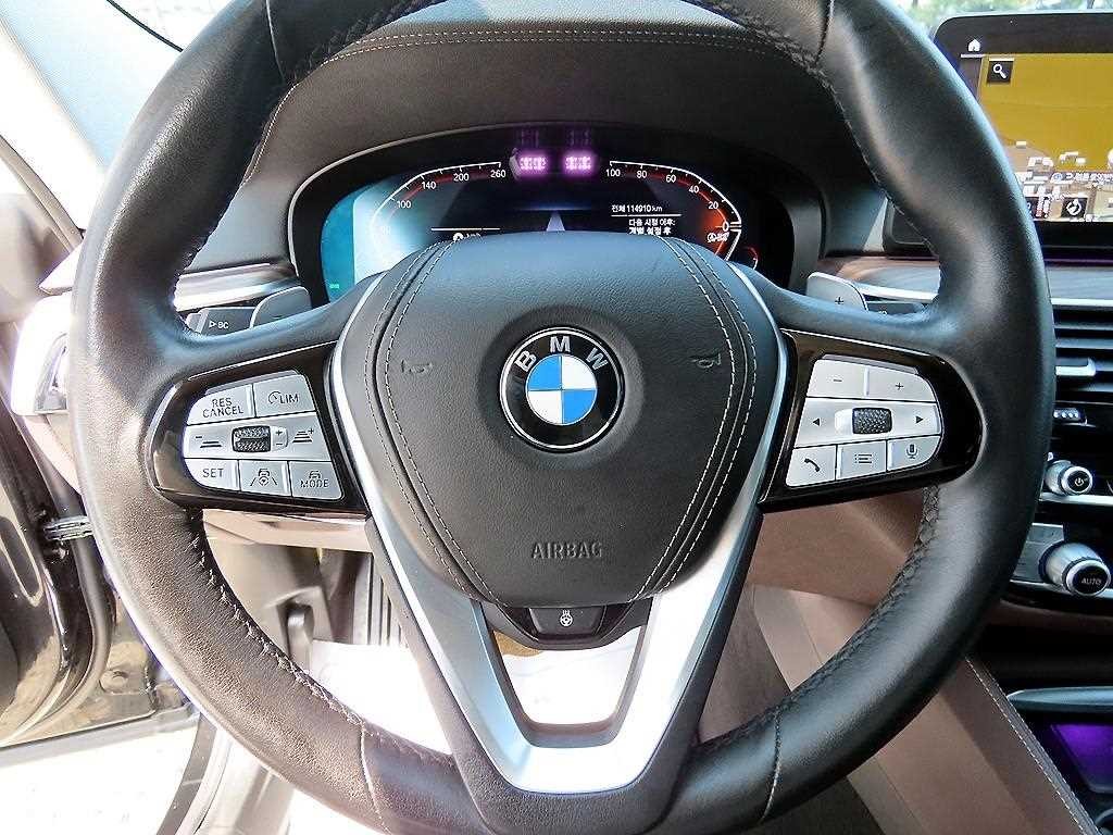 BMW 그란투리스모 6시리즈 GT (G32) 620d 럭셔리 이미지 8
