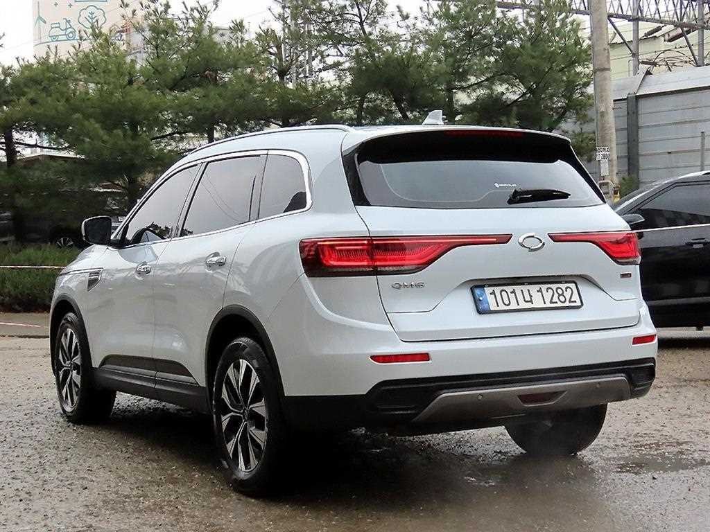 르노코리아(삼성) QM6 더뉴QM6 가솔린 2.0 GDe RE 2WD 이미지 3