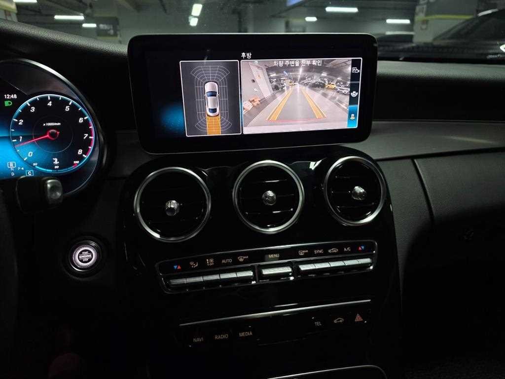 벤츠 C 클래스 C클래스 W205 C200 쿠페 이미지 14