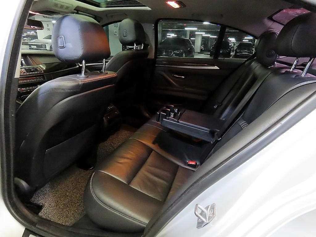 BMW 5시리즈 5시리즈 (F10) 520d xDrive 럭셔리 이미지 7