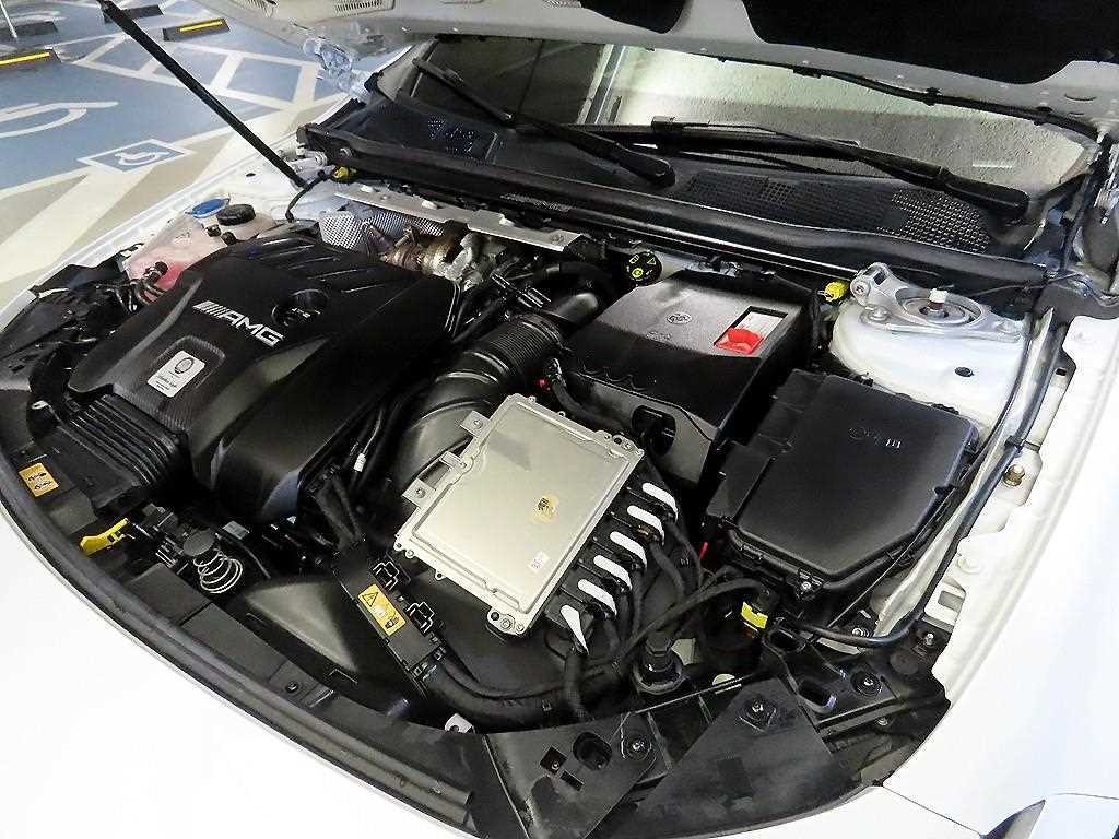 벤츠 A 클래스 A클래스 W177 AMG A45 4MATIC+ 해치백 이미지 19