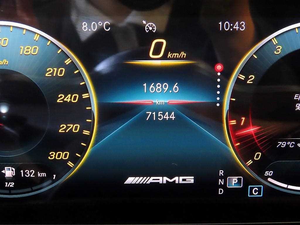 벤츠 A 클래스 A클래스 W177 AMG A45 4MATIC+ 해치백 이미지 9