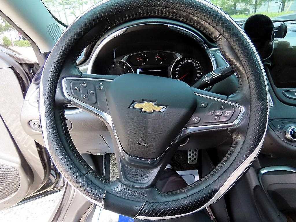 쉐보레 말리부 올뉴말리부 1.5 터보 퍼펙트 블랙 LTZ 이미지 8