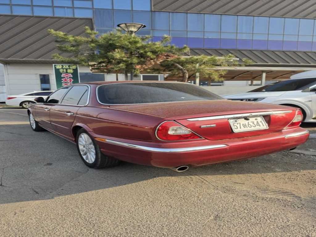 재규어 XJ XJ-6 3.0 이미지 2