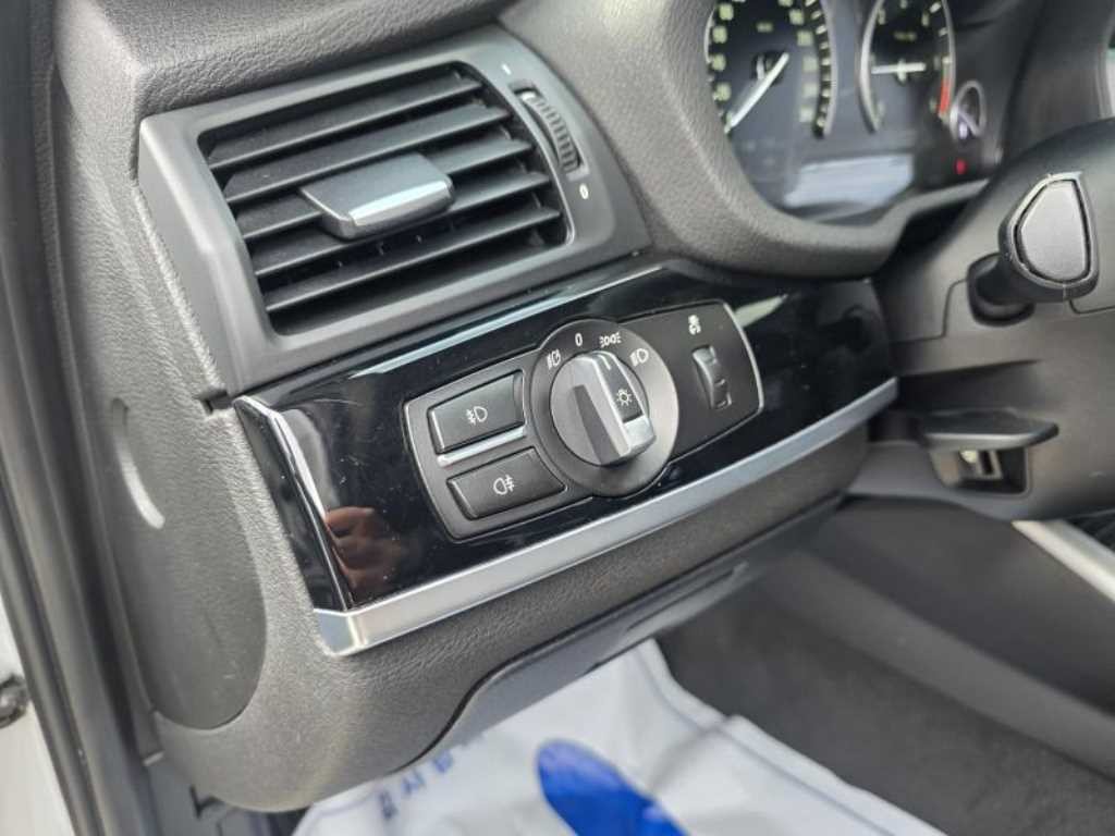 BMW X3 X3 (F25) xDrive 20d M 에어로다이나믹 이미지 13