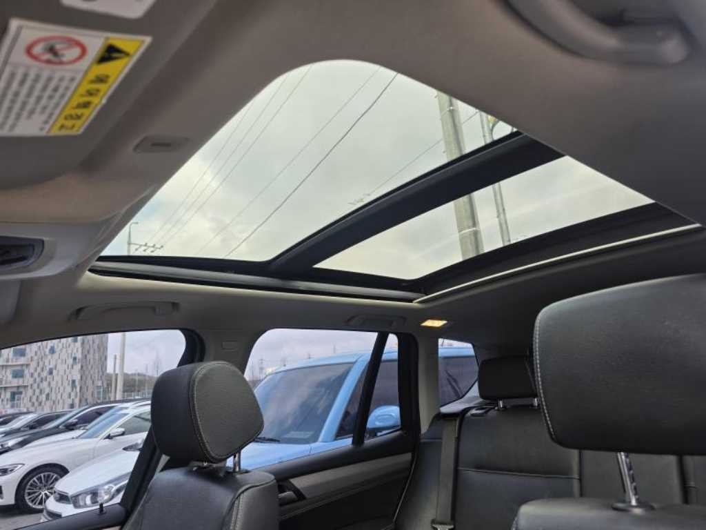 BMW X3 X3 (F25) xDrive 20d M 에어로다이나믹 이미지 19