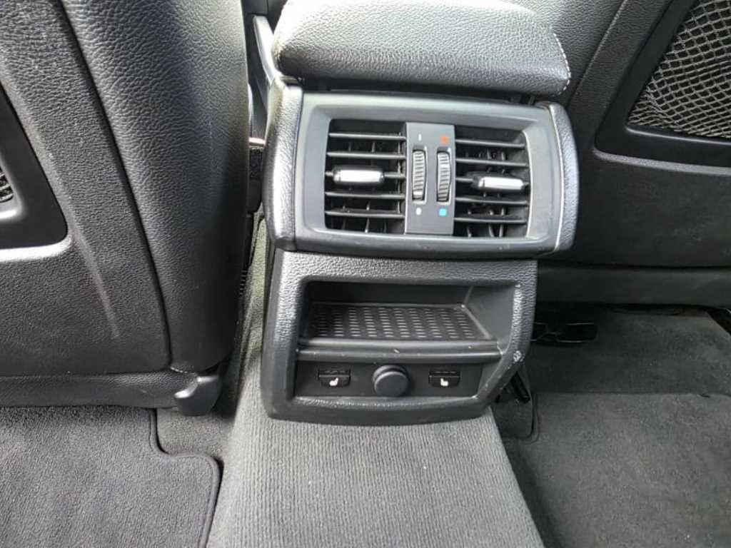 BMW X3 X3 (F25) xDrive 20d M 에어로다이나믹 이미지 8
