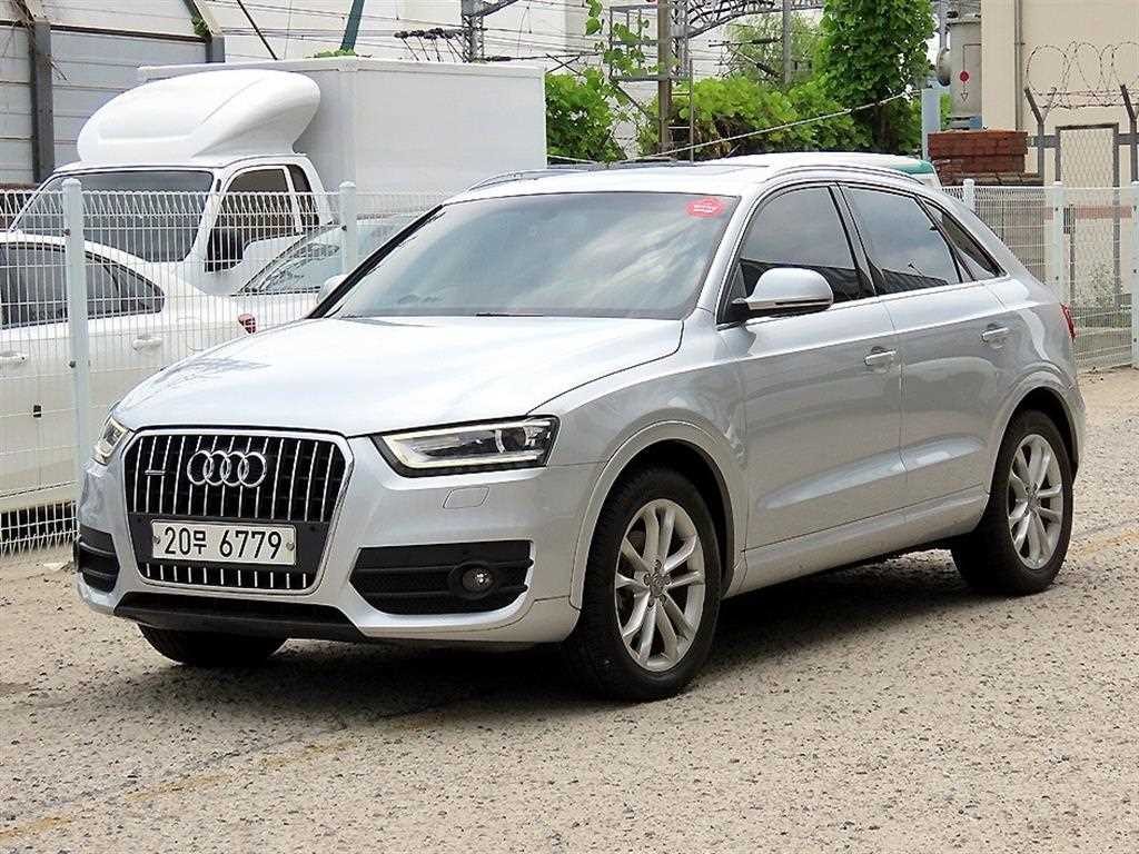 아우디 Q3 2.0 TDI 콰트로 다이나믹 이미지 2