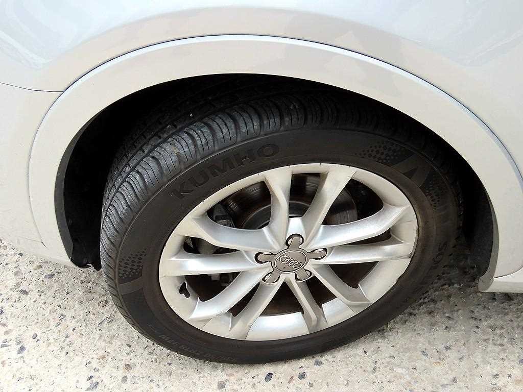 아우디 Q3 2.0 TDI 콰트로 다이나믹 이미지 20
