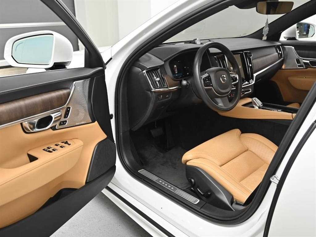 볼보 S90 B5 인스크립션 이미지 11
