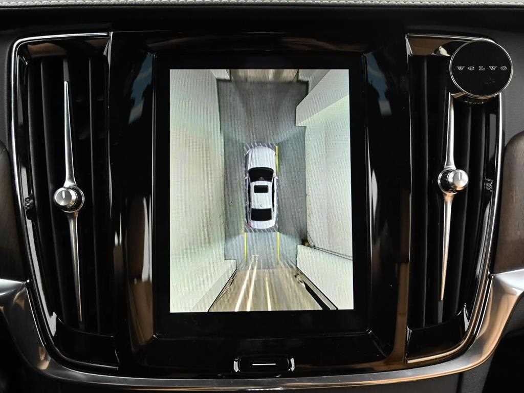 볼보 S90 B5 인스크립션 이미지 15