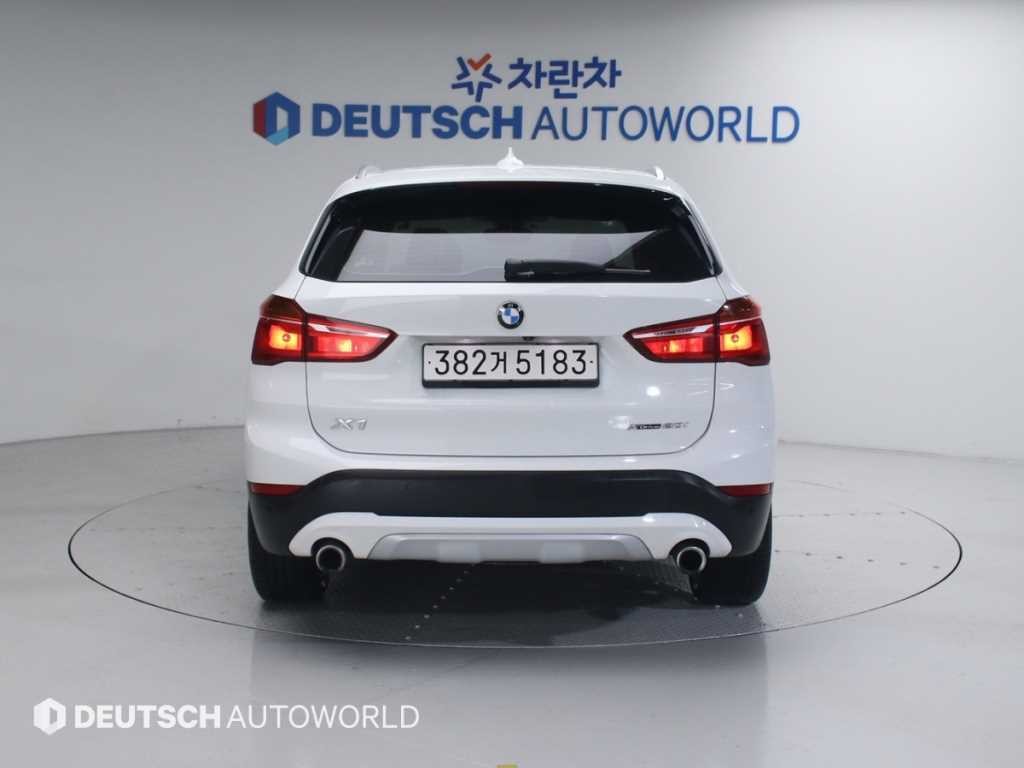 BMW X1 X1 (F48) xDrive 20i xLine 스페셜에디션 이미지 5