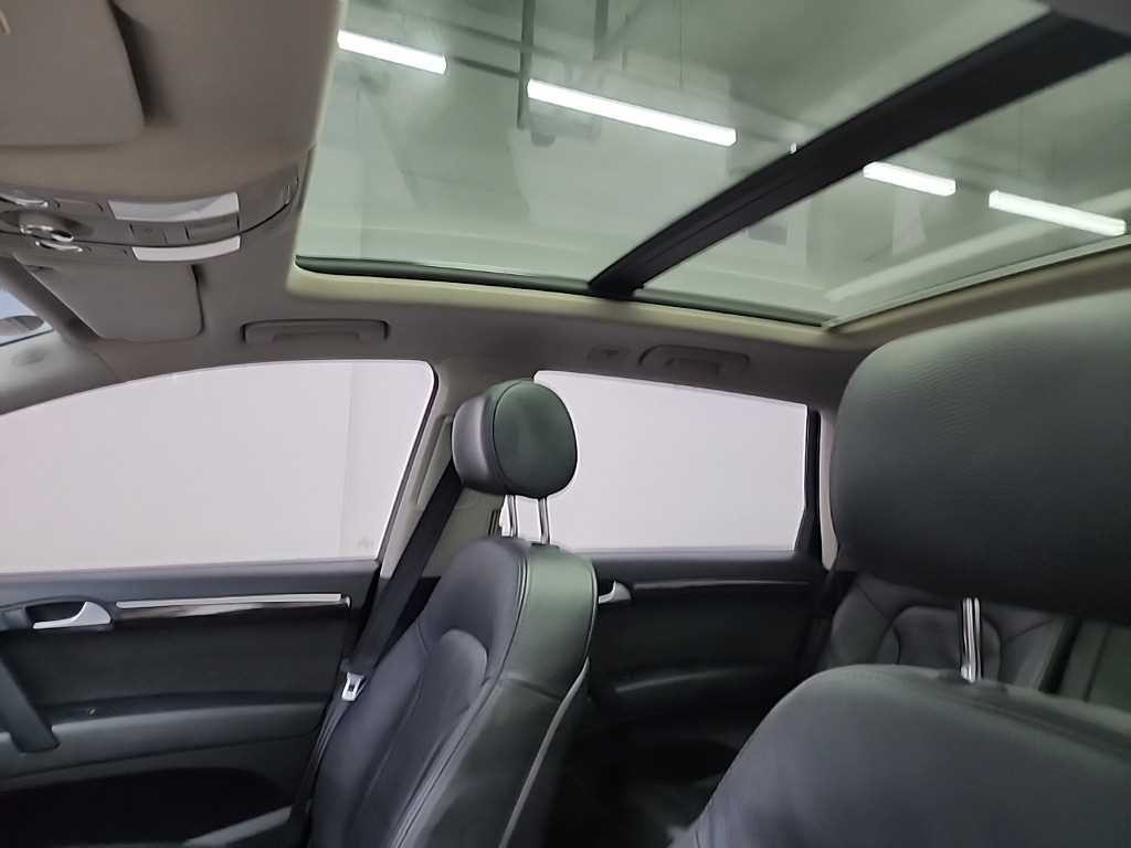아우디 Q7 35 TDI 콰트로 이미지 14