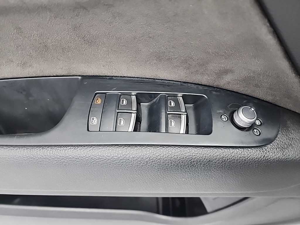 아우디 Q7 35 TDI 콰트로 이미지 17