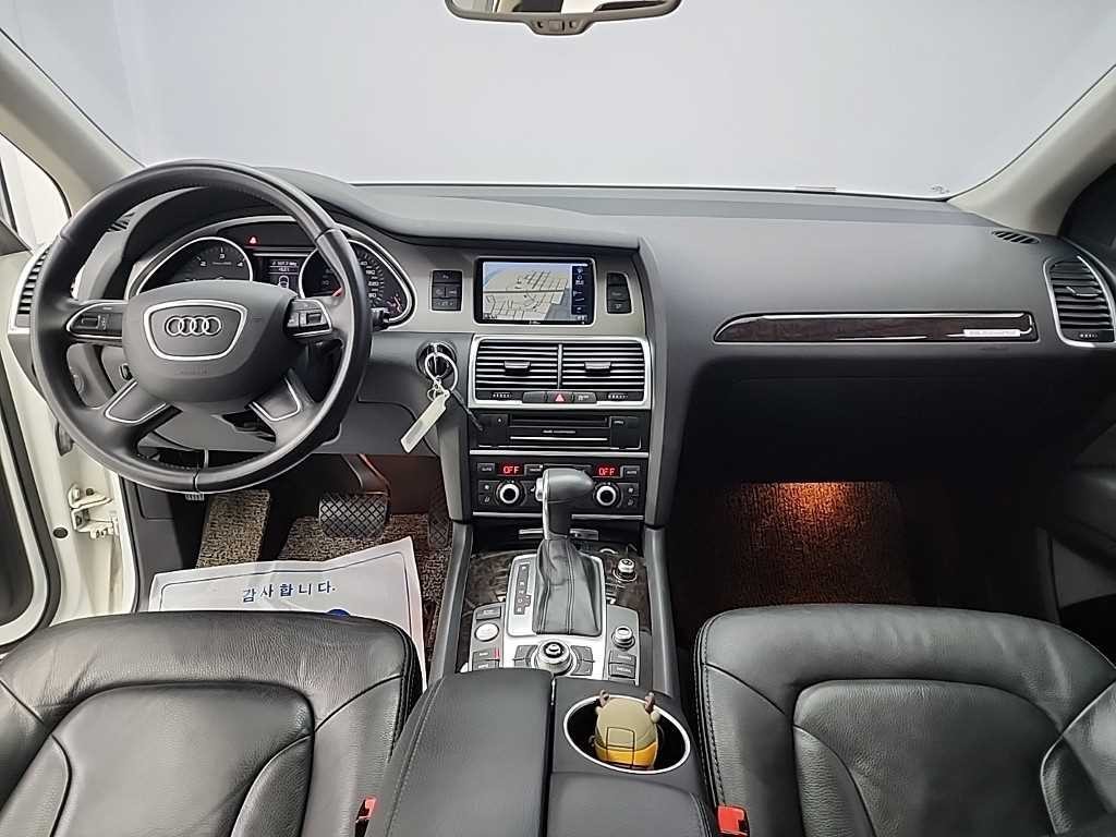 아우디 Q7 35 TDI 콰트로 이미지 7