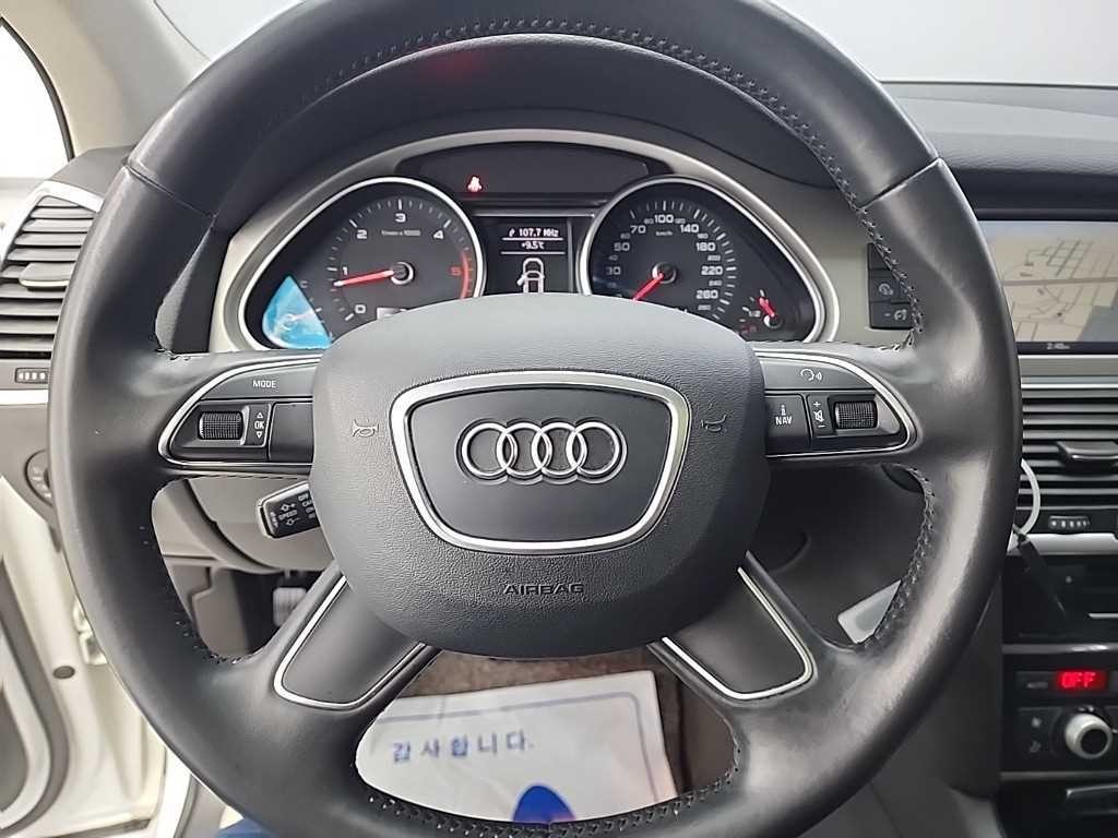 아우디 Q7 35 TDI 콰트로 이미지 9