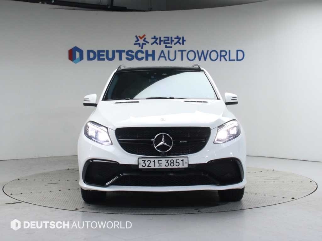 벤츠 GLE 클래스 GLE 클래스 W166 GLE 250 d 4MATIC 이미지 3