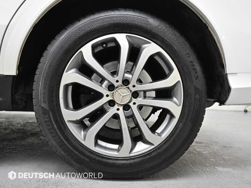 벤츠 GLE 클래스 GLE 클래스 W166 GLE 250 d 4MATIC 이미지 5