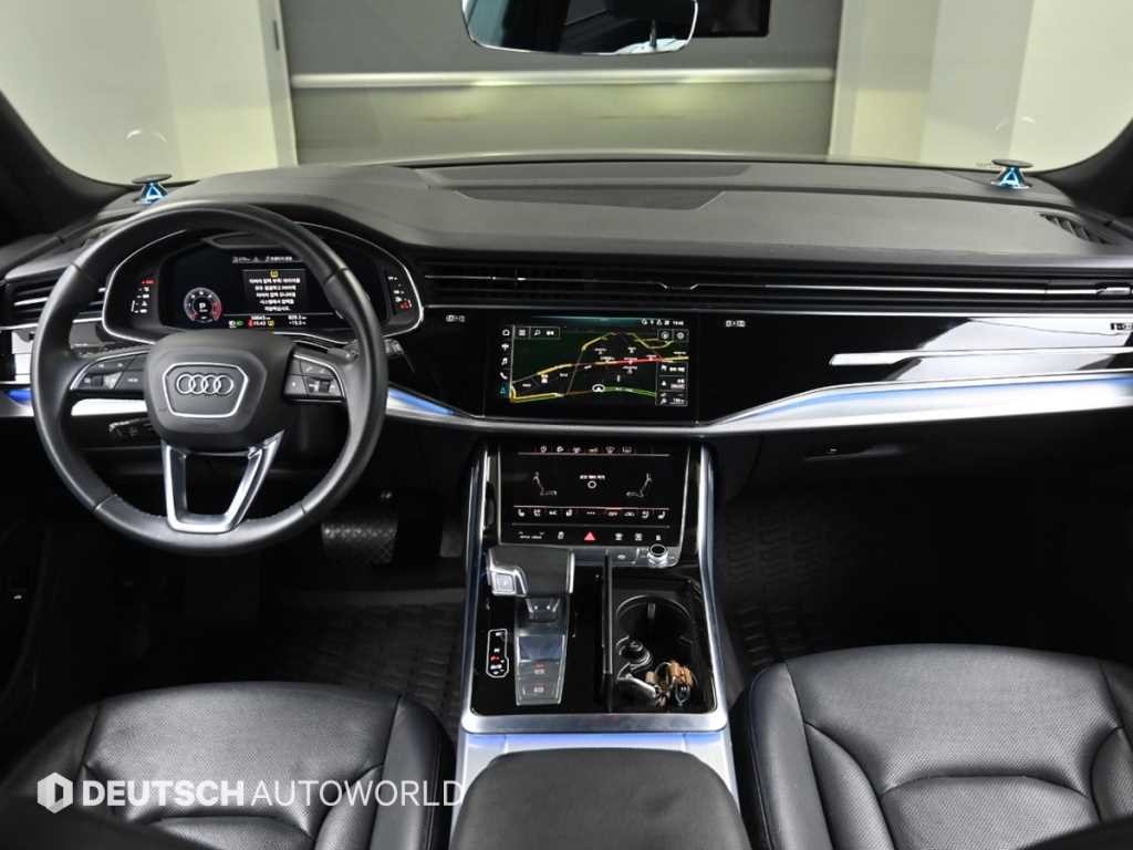 아우디 Q8 45 TDI 콰트로 프리미엄 이미지 7