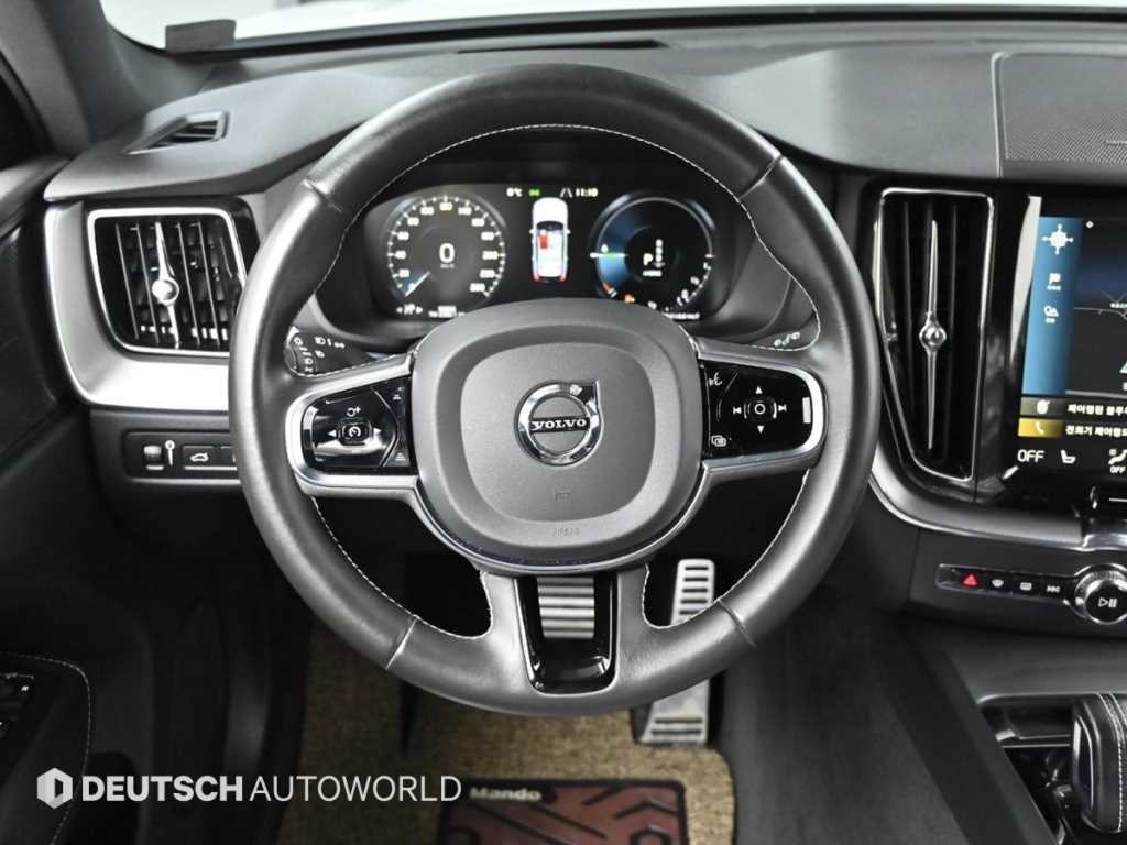 볼보 XC60 XC60(2세대) T8 AWD R-디자인 이미지 13