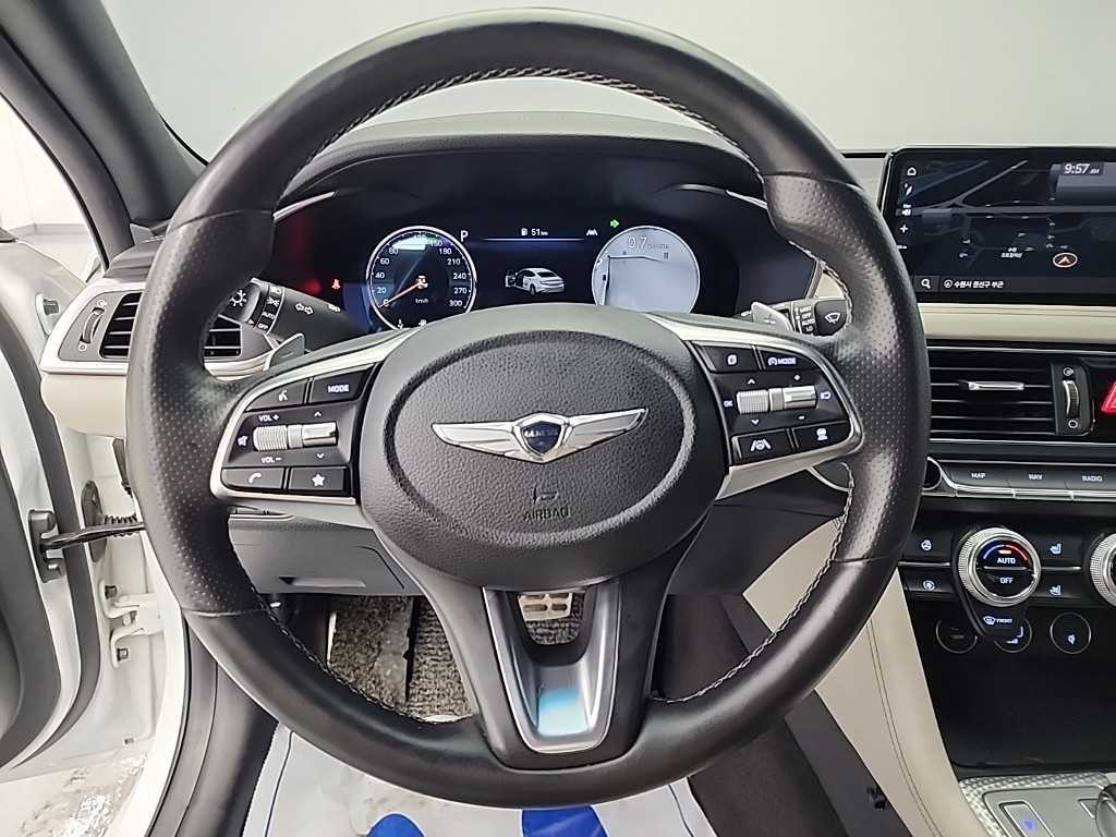 제네시스 G70 더 뉴 G70 가솔린 2.0T 2WD 스포츠 패키지 이미지 9